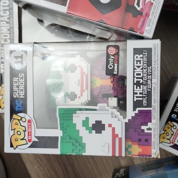 FUNKO POPS Large Mystery Box. Pop Collector's 3 Per Box DC, Marvel, Hell… - Picture 3 of 16